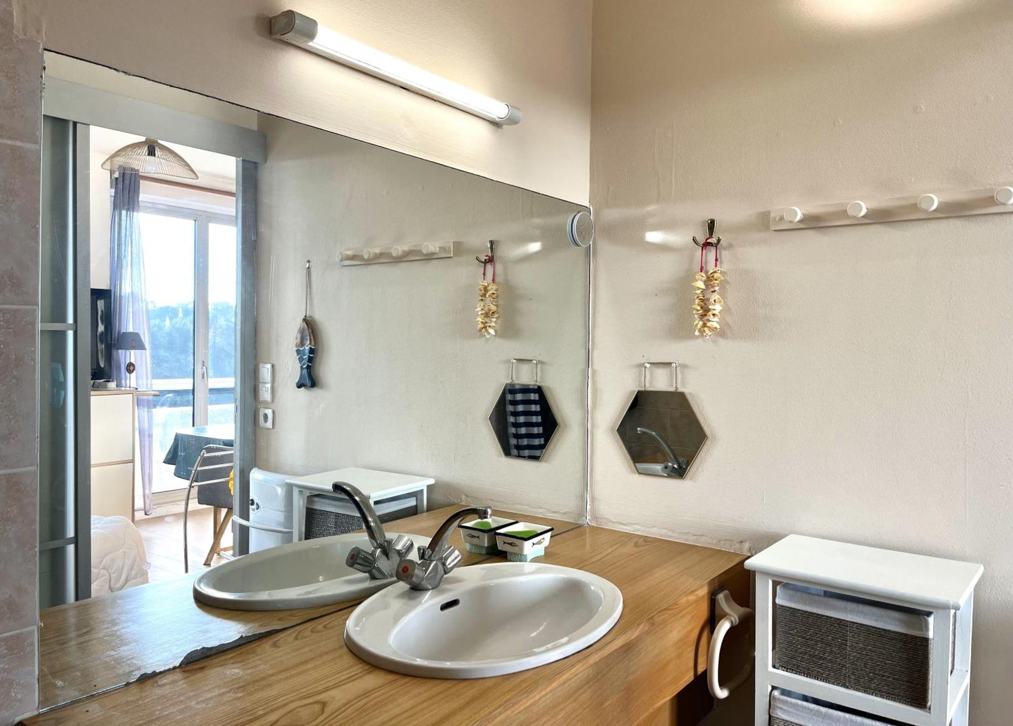 Appartement 2 Personnes Vue Sur Au Port De Ploumanac'h - Ref 877 Perros-Guirec
